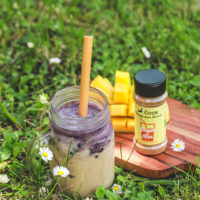 smoothie gingembre, banane et mangue