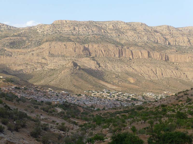 Village Layzangan Iran 800x600