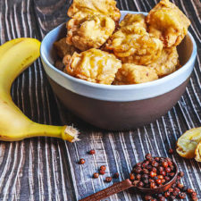 beignets-de-banane-poivre-rouge-kampot-recette