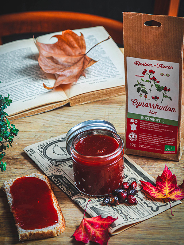 confiture de cynorrhodon ©Photos Delphine Pocard