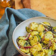 Salade de pommes de terre à l'ail des ours