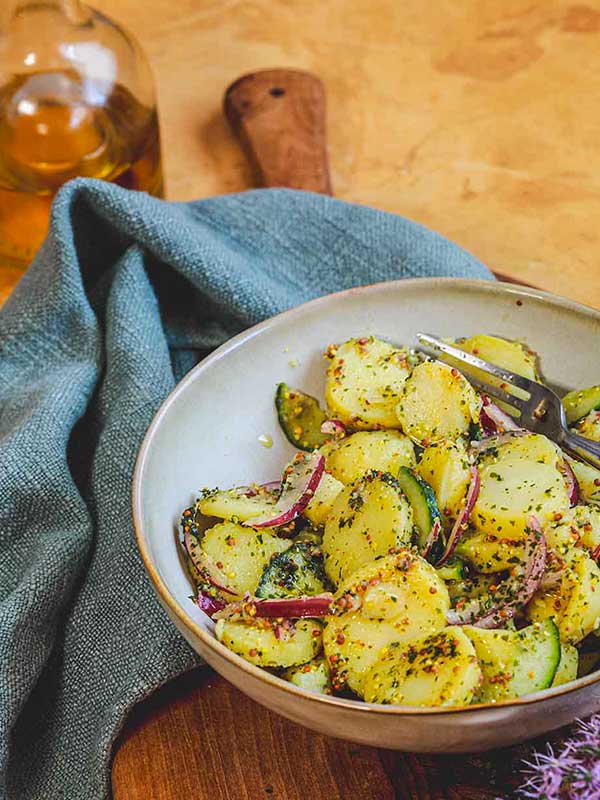 Salade de pommes de terre à l'ail des ours